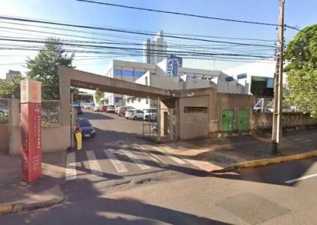 Fam&iacute;lia tenta tratamento para menino cardiopata h&aacute; 12 anos