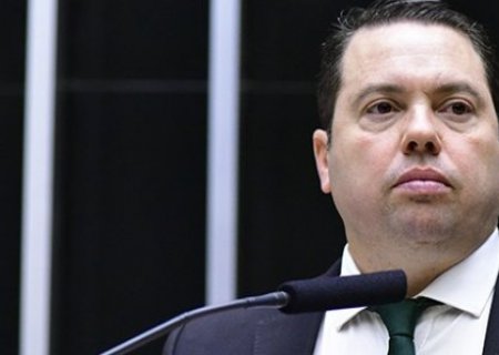 Mulher denuncia amea&ccedil;a de deputado ap&oacute;s ser v&iacute;tima de golpe