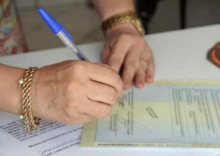 Em média, 141 pessoas trocam de nome por ano em MS em cartórios de registro civil