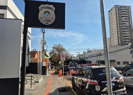 Mulher &eacute; enganada por falso advogado, tem conta invadida e perde R$ 31 mil