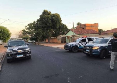 Opera&ccedil;&atilde;o contra disputa entre PCC e Comando Vermelho prende 14 em MS e MT
