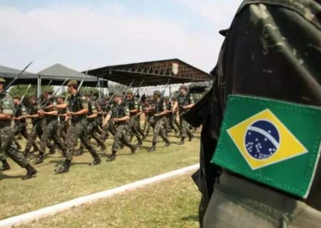 Em decreto, Lula autoriza uso das For&ccedil;as Armadas nas elei&ccedil;&otilde;es de 2026