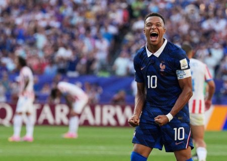 Mbappé responde ataque racista de senadora paraguaia: "Mulher desprezível, não representa o país"