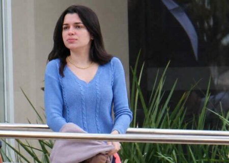M&eacute;dica alvo de opera&ccedil;&atilde;o do Gaeco completa uma semana na pris&atilde;o